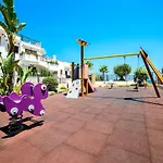 Azul La Mata Playa Апартаменты *