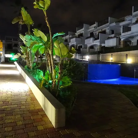 Azul La Mata Playa * 托雷维耶哈