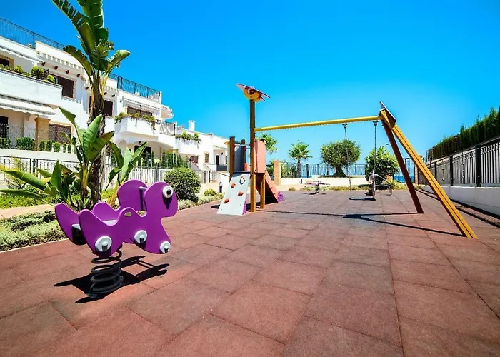 Azul La Mata Playa 公寓 *